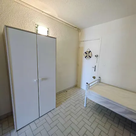 Alcove Climatise Pour 4 Pers. Avec Parking A 20m De La Plage, Animaux Bienvenus - Fr-1-607-184 *